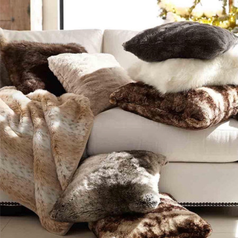 Pottery Barn Faux Fur Throw Blanket - white/beige